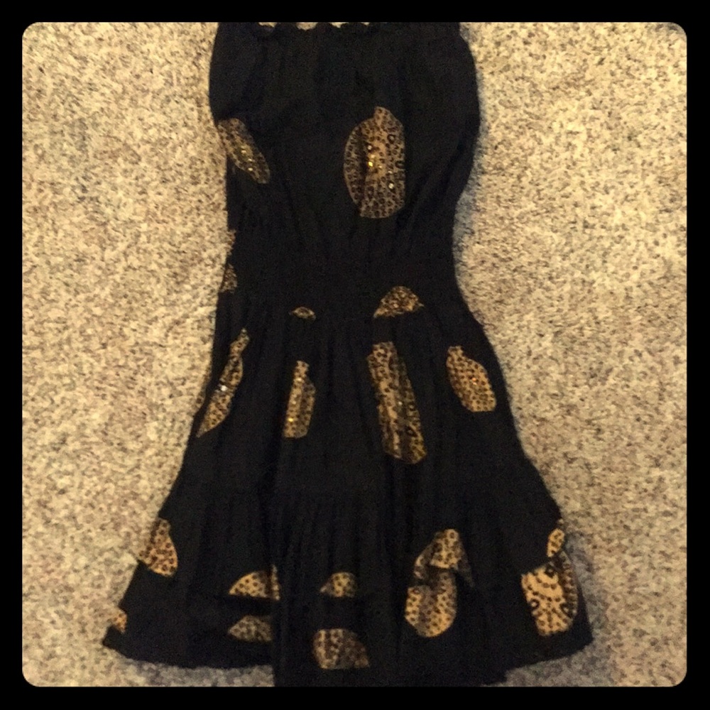 Cute strapless black and gold dress